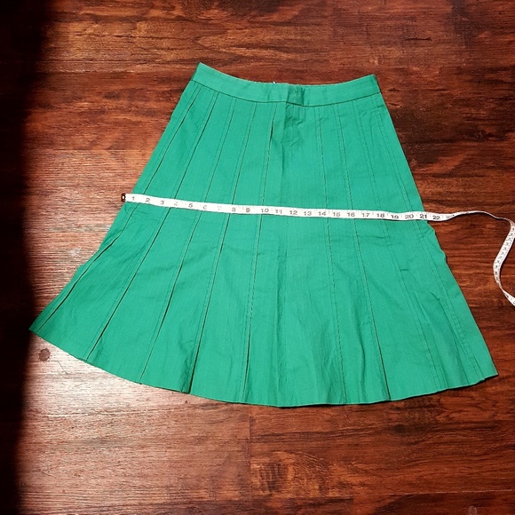 woman's skirts - Picture 3 of 5